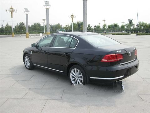 成都租車夏季在高溫下開車要注意些什么