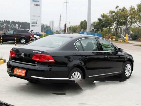 成都租車網(wǎng)說女士開車時的注意事項有哪些