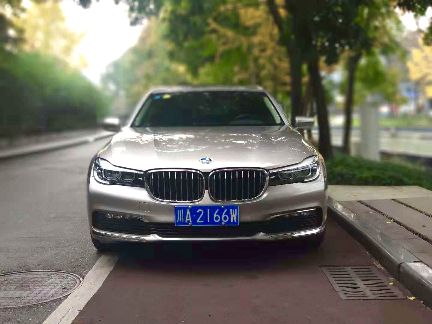 成都租車價格哪家最實(shí)惠