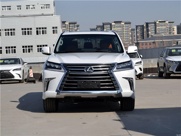 謹(jǐn)防成都租車(chē)公司“隱形消費(fèi)”陷阱