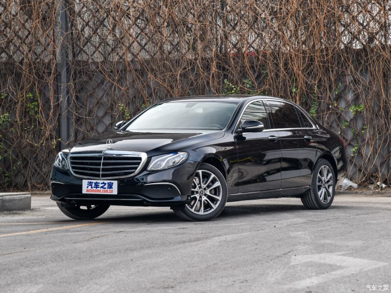 在成都租婚車如何選擇一家靠譜的租車公司