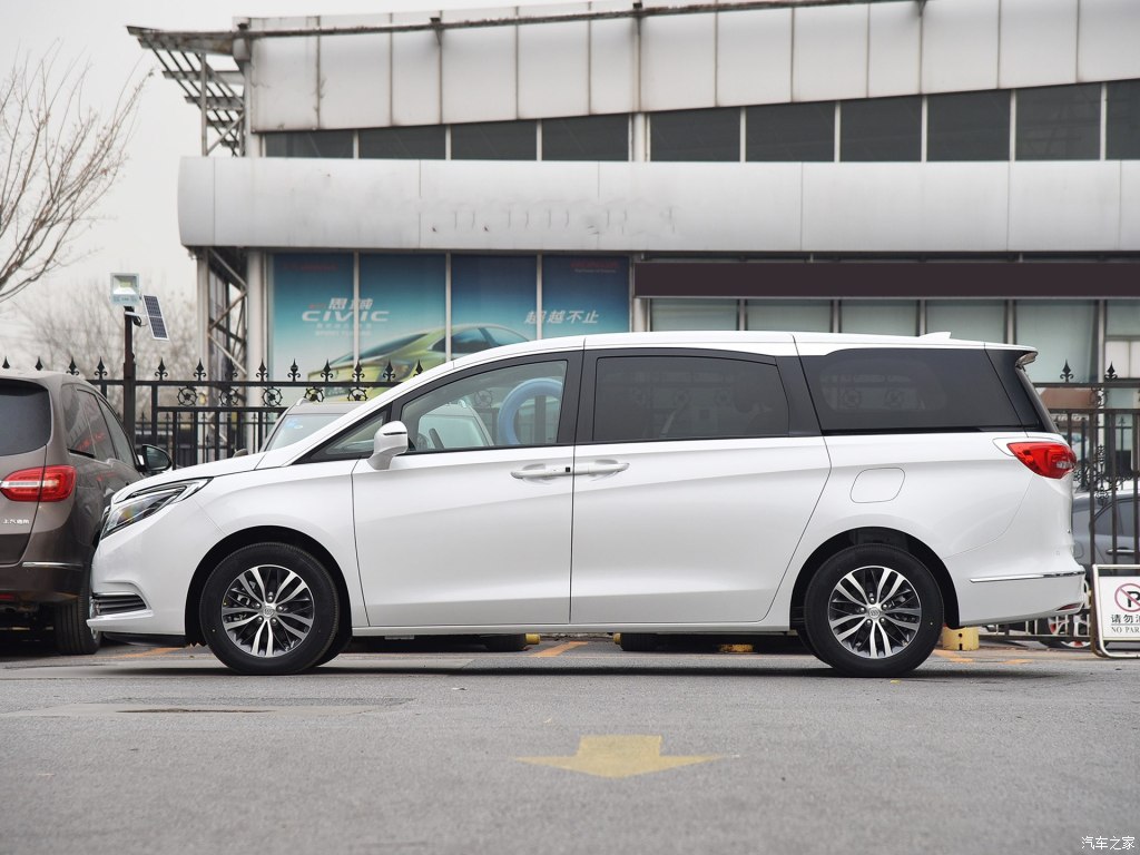 成都雙流機場租車哪家好（成都機場租車）