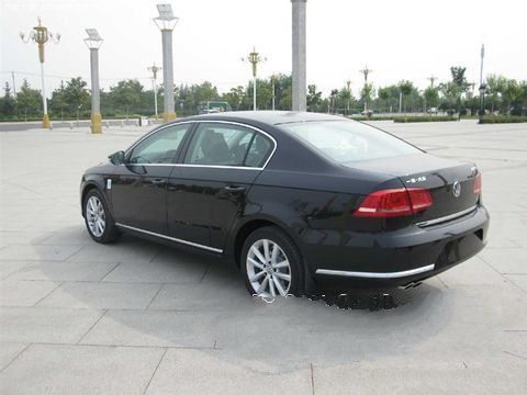 成都租車到拉薩多少錢