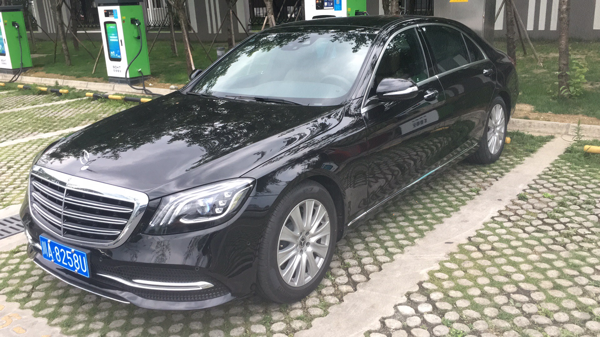 成都租車(chē)一天多少錢(qián)