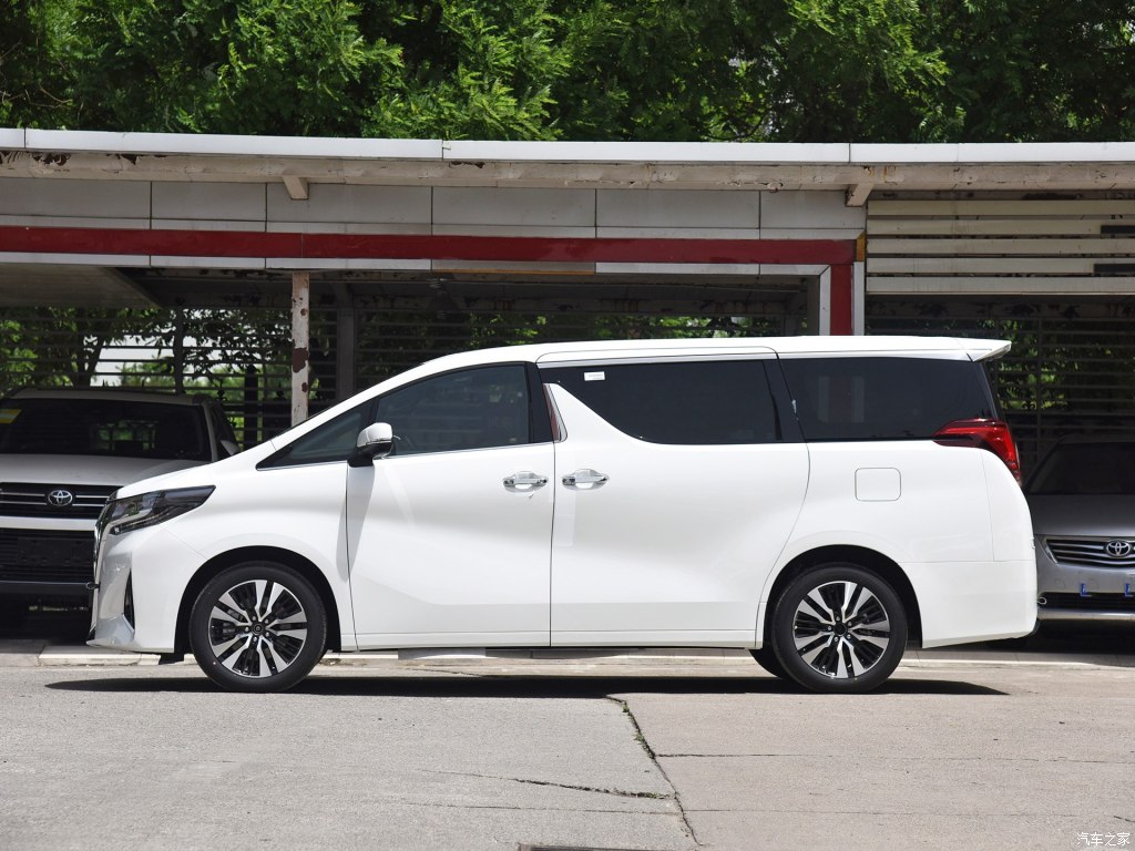 成都雙流機(jī)場租車哪家便宜點（成都機(jī)場租車）